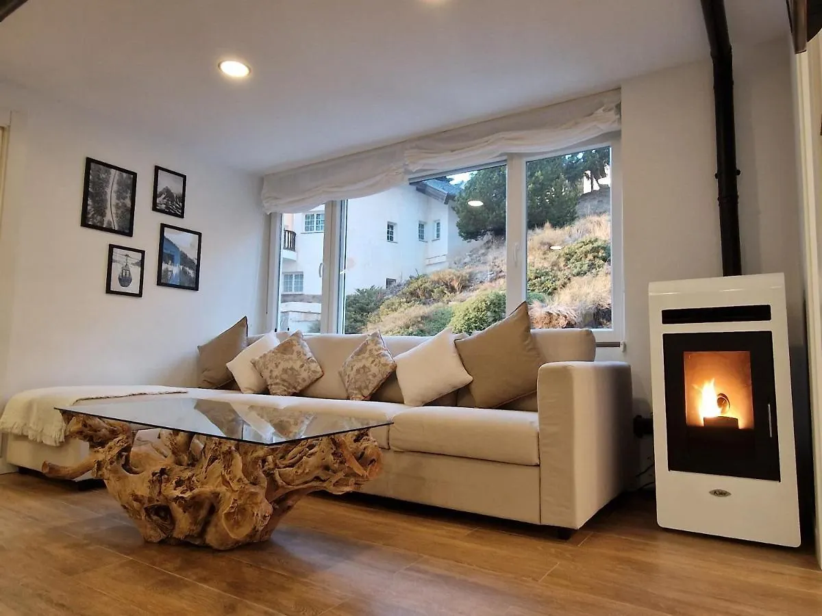 Brand New Apartment Very Cosy And Awesome Display Close To The Ski Slope! Private Parking Sierra Nevada Spain