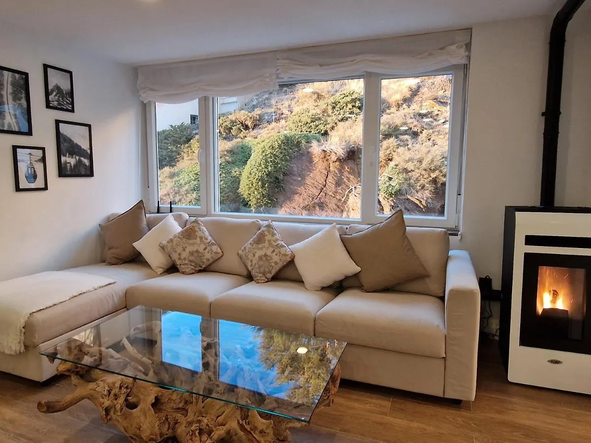 Brand New Apartment Very Cosy And Awesome Display Close To The Ski Slope! Private Parking Sierra Nevada 0*,  Spagna