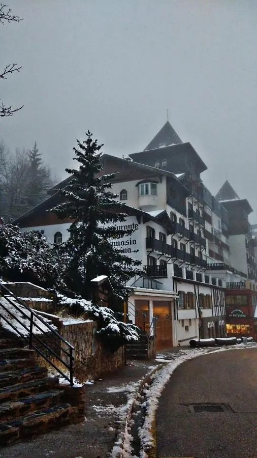 Brand New Apartment Very Cosy And Awesome Display Close To The Ski Slope! Private Parking Sierra Nevada Spagna